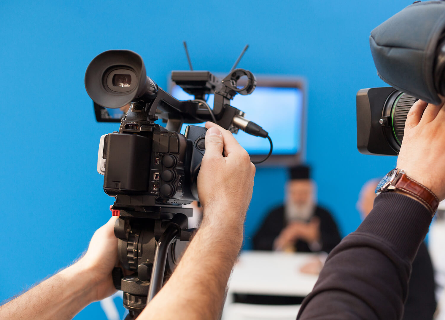 Arts-gallery-and-entertainment